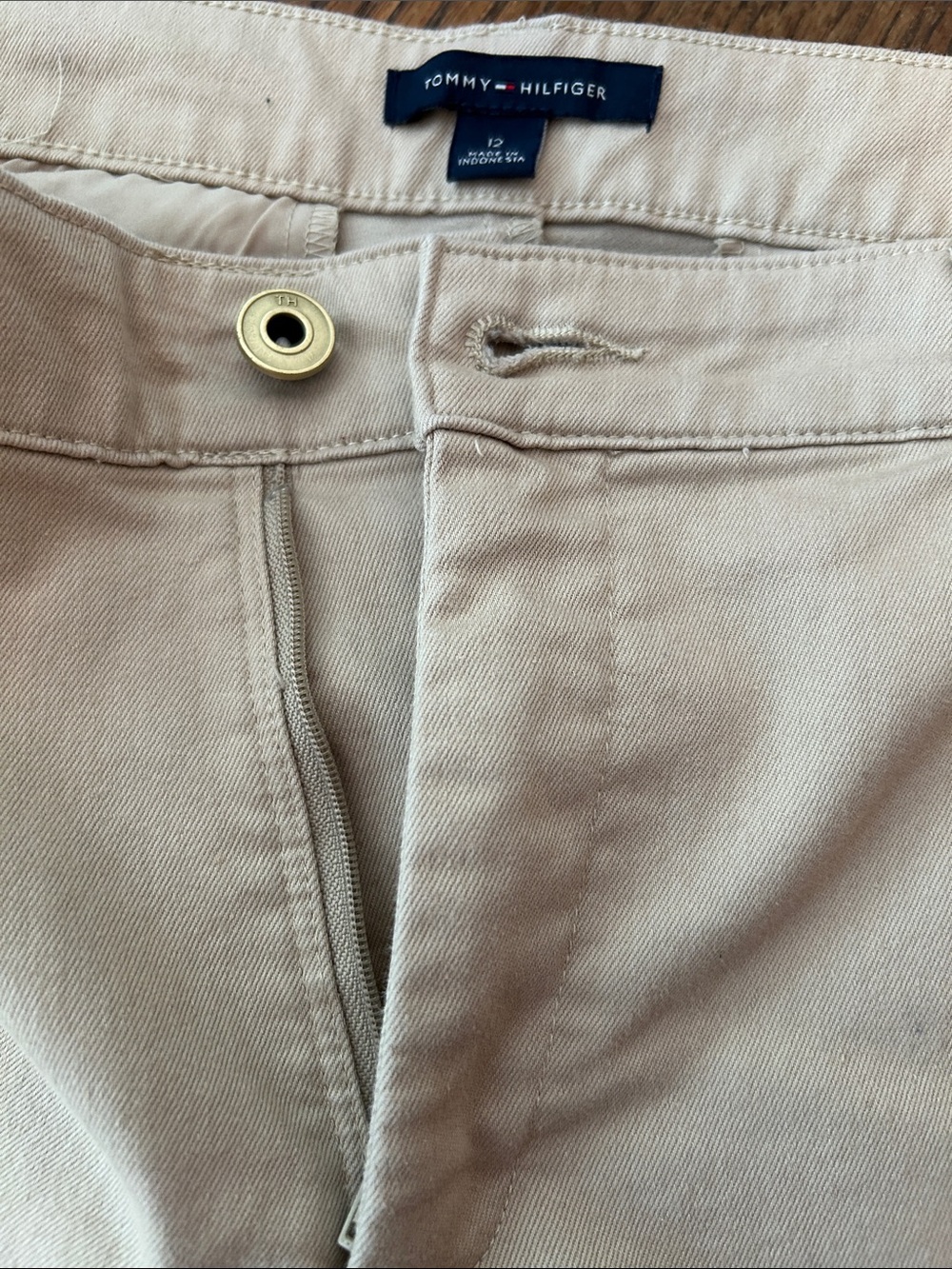 Light Beige/Khaki Chinos